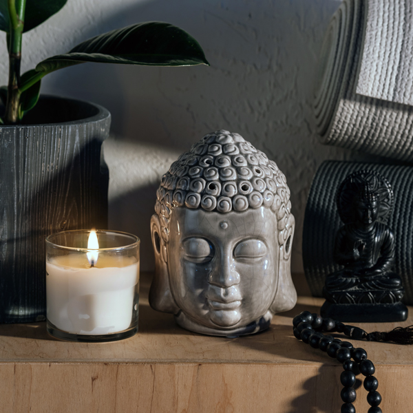 Buddha-Figur im Kursraum Hüttenbach